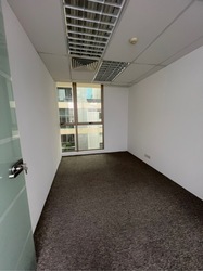 15 HONGKONG STREET (D1), Office #610333161